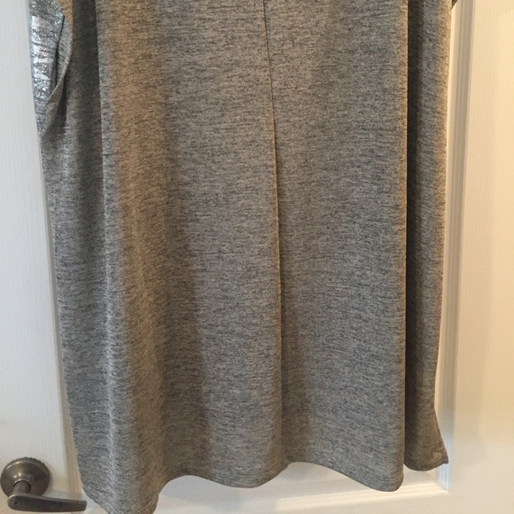 3x Silver & Gray Metallic Tunic Tee - Picture 6 of 9